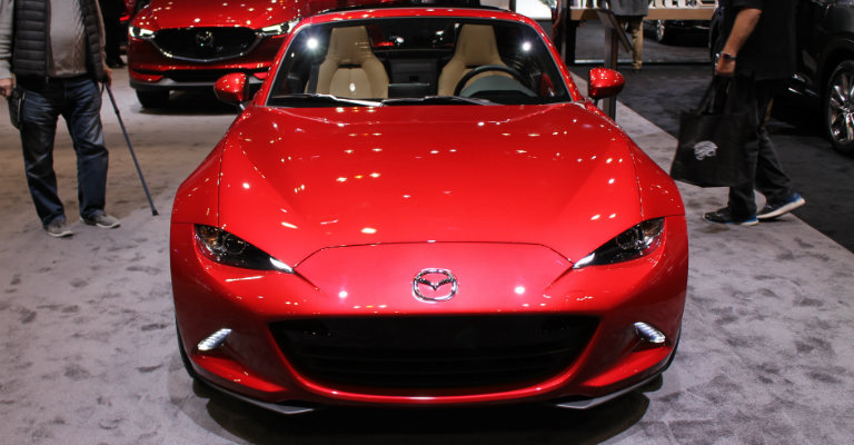 2017 Mazda MX-5 Miata RF Chicago Auto Show front end design