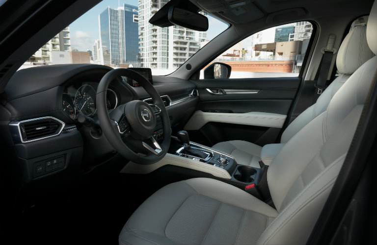 Driver-and-front-passenger-seats-of-2018-Mazda-CX-5