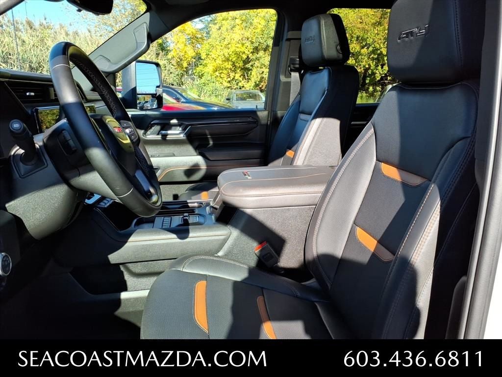 2025 GMC Sierra 2500HD AT4