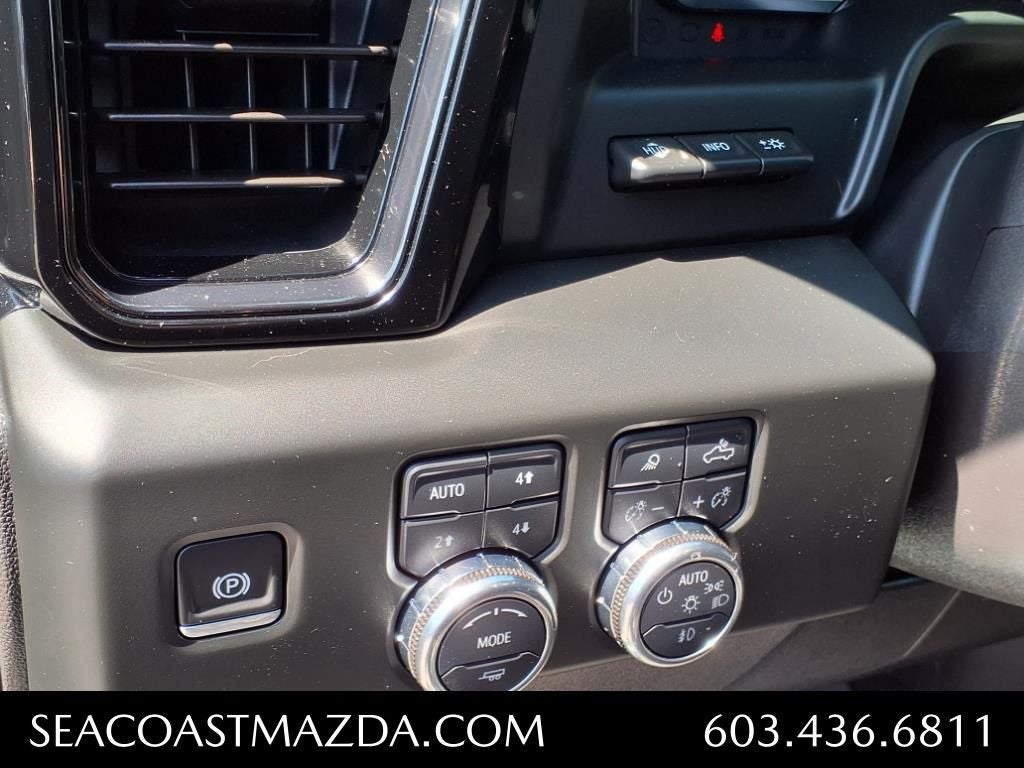 2024 GMC Sierra 1500 AT4X