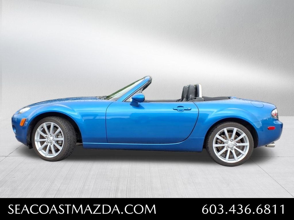 Used 2006 Mazda MX-5 Miata Base with VIN JM1NC25FX60113761 for sale in Portsmouth, NH